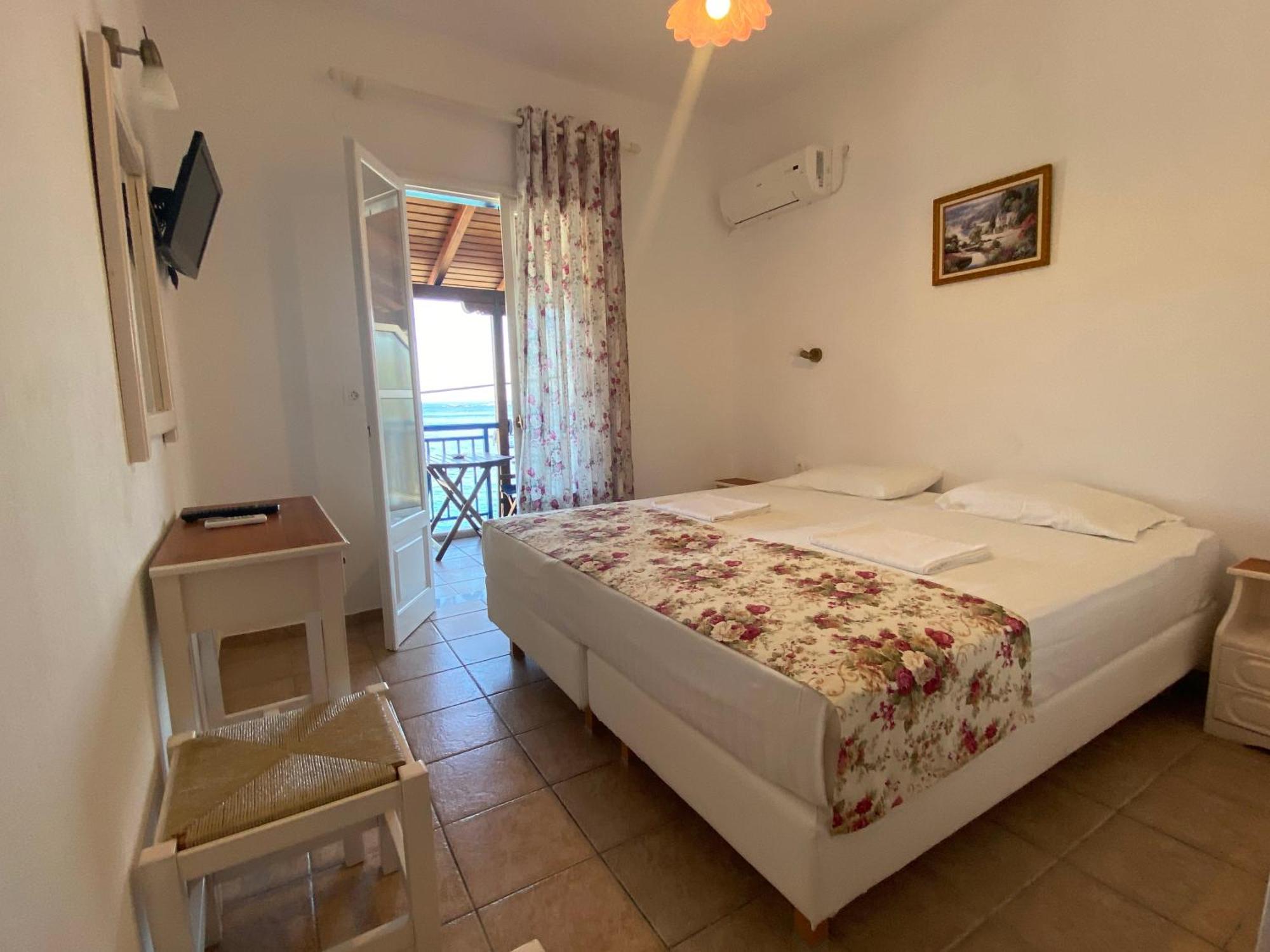 Hotel Nostos Patitírion Exterior foto